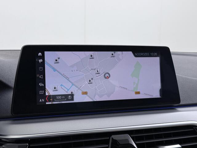 BMW 5-SERIE 530e iPerformance Executive HUD 360 Camera Schuifdak Camera Leder Dealer onderhouden