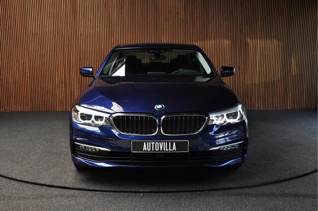 BMW 5-SERIE 530i Aut. Navi Climate Bi-Xenon PDC LM velgen