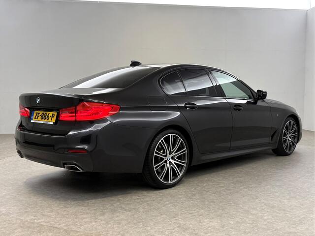 BMW 5-SERIE 520i High Executive M-Sport 184PK | Pano | Sfeerverl. | HuD | Virtual | Memory | Camera | Navi | Keyless | NAP