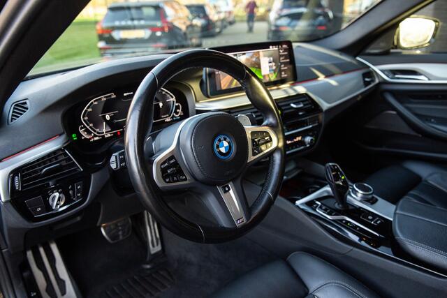 BMW 5-SERIE 530e Business Edition Plus , Panoramadak, Harman/Kardon, Keyless entry,