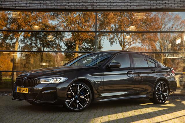 BMW 5-SERIE 530e Business Edition Plus , Panoramadak, Harman/Kardon, Keyless entry,
