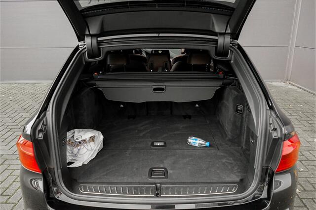 BMW 5-SERIE Touring 530i High Ex M-Sport Pano HUD Camera Memory Seats