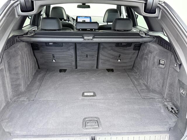 BMW 5-SERIE Touring 530i High Executive Edition M-Sport | Panorama Dak | 360 Camera | Trekhaak | NAP