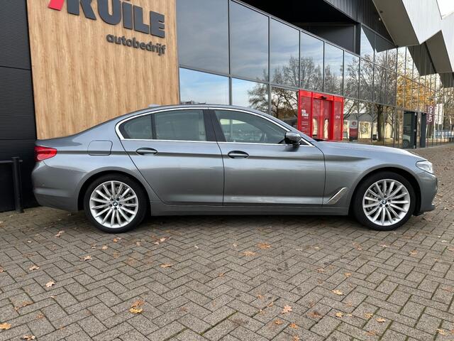 BMW 5-SERIE 530E xDrive iPerformance High Executive Luxury