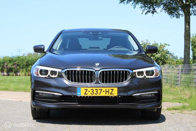 BMW 5-SERIE 530e iPerformance High Executive LEDER XENON LED