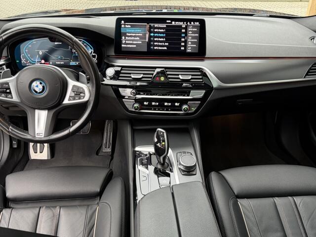 BMW 5-SERIE Touring 530e xDrive Business Edition Plus M-Sport| Pano | Head-u