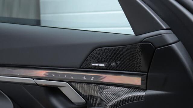 BMW 5-SERIE Touring 550e xDrive M-Sport Pro | Stoelventilatie | Harman/Kardon | Panoramadak | M Onderstel Professional | Head-up | Trekhaak