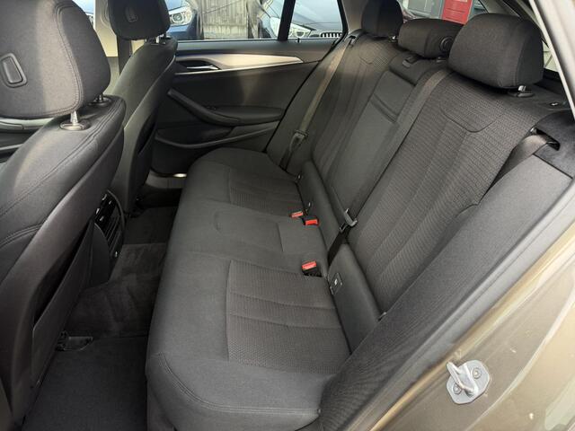 BMW 5-SERIE Touring 520d Executive
