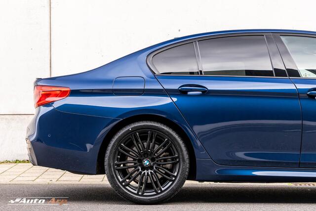 BMW 5-SERIE 520i M-sport