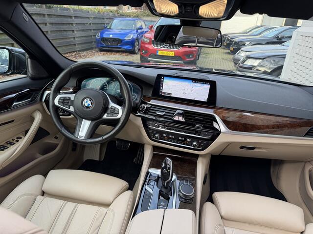 BMW 5-SERIE Touring 530i High Executive M-sport Head UP Panorama dak