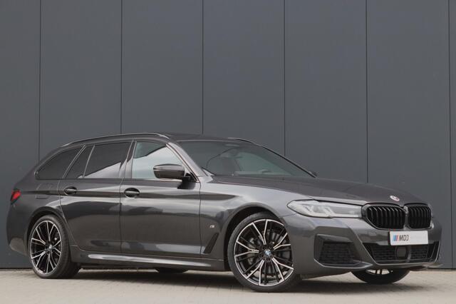 BMW 5-SERIE Touring 530i M Sport Laser Pano Comfort 20 inch -VOL-