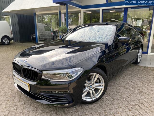 BMW 5-SERIE 520i