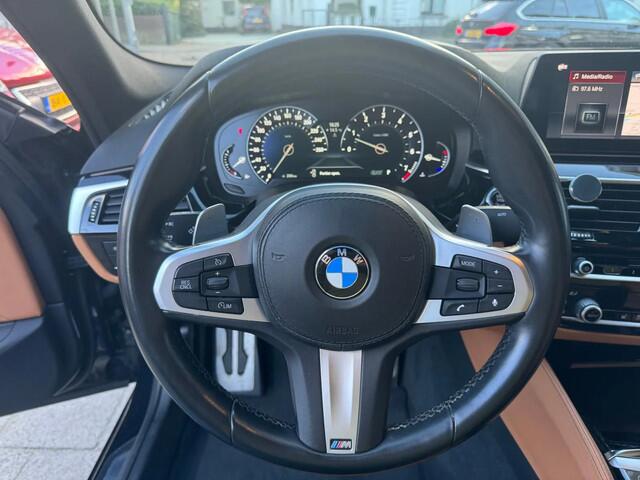 BMW 5-SERIE 520i High Executive M-Sport