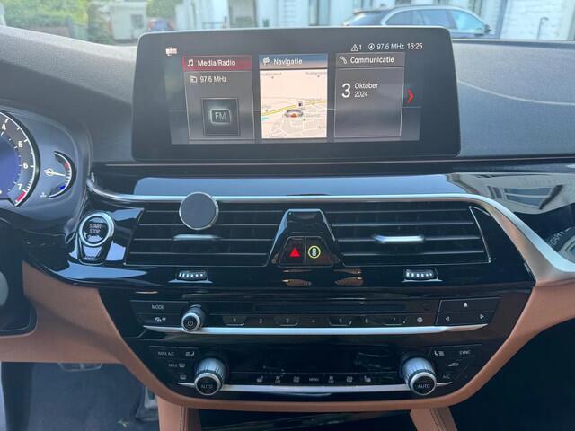 BMW 5-SERIE 520i High Executive M-Sport