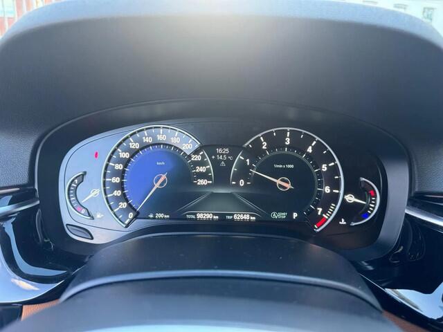 BMW 5-SERIE 520i High Executive M-Sport