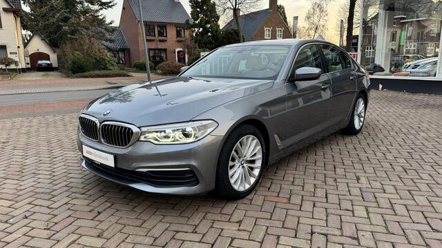 BMW 5-SERIE 520i Corporate Lease High Executive | Volledig BMW onderhouden |