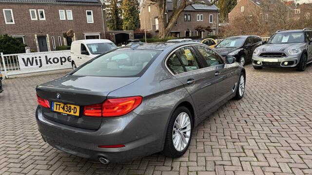 BMW 5-SERIE 520i Corporate Lease High Executive | Volledig BMW onderhouden |