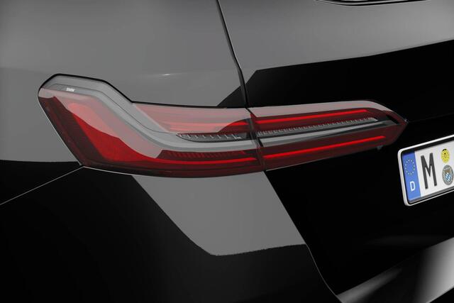 BMW 5-SERIE Touring 520i | M Sport Pro | Innovation Pack | Travel Pack | Comfort Pack | VPLD