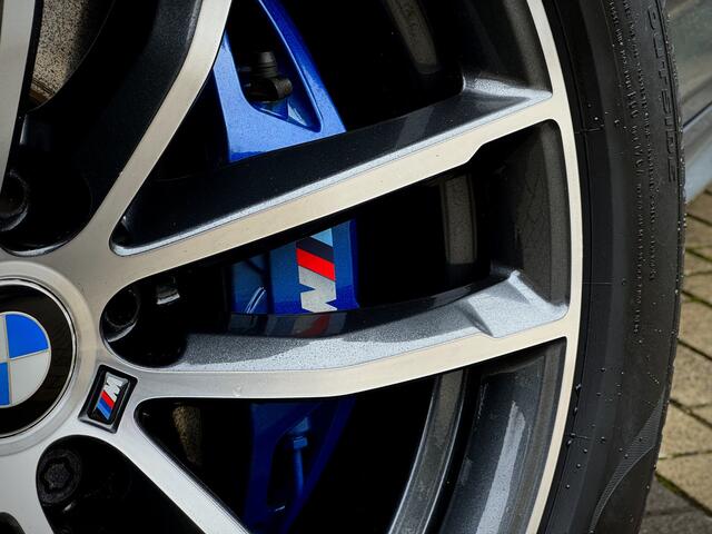 BMW 5-SERIE Touring 530e xDrive M-Sport | Panoramdak | Bowers & Wilkins | Individual Leder | Adaptive Cruise CoPilot | Elektrische Trekhaak | Laser | HUD | Dealer O.H.