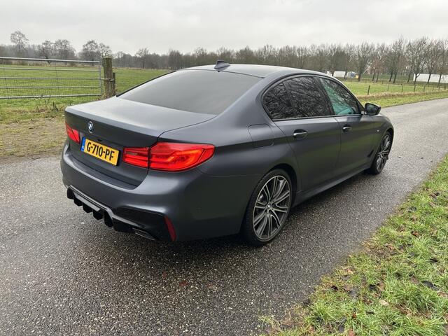 BMW 5-SERIE 520i High Executive Individual M-Pakket