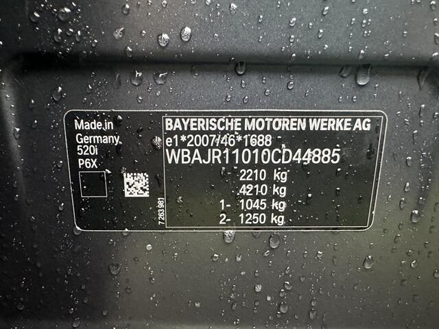 BMW 5-SERIE 520i High Executive Individual M-Pakket