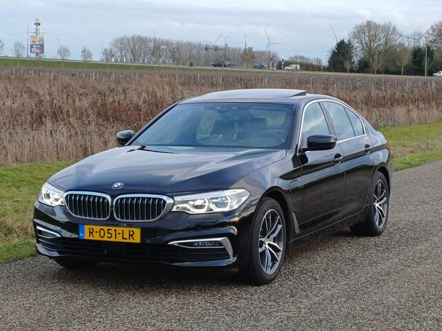 BMW 5-SERIE 530e iPerformance High Executive / Prachtige auto