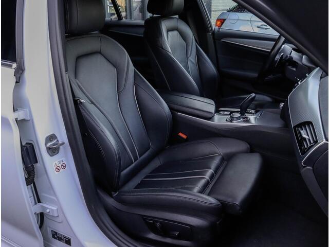 BMW 5-SERIE 530e iPerformance M Sport High Executive Alpinweiss
