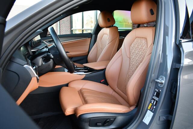 BMW 5-SERIE 545e xDrive M-Sport Berninagrau ACC HiFi 20inch Shadow