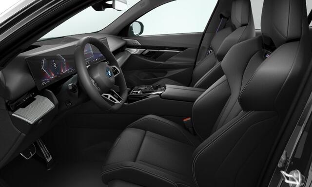 BMW 5-SERIE 550e xDrive | M-Sportstoelen | M-Pro | Bowers & Wilkins | Trekhaak | Merino leder | 360 cam