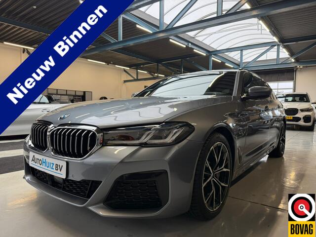BMW 5-SERIE Touring 530e xDrive M Sport Trekhaak Panoramadak Head-Up Display Leder Dynamic Damping Control Driving Assistant Professional Parkeerassistent-pakket Plus Laser