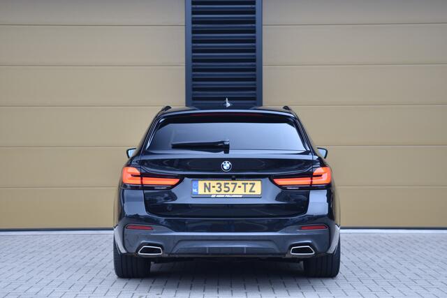 BMW 5-SERIE Touring 540i xDrive High Executive * M-Sport * Stuurverwarming * Comfortstoelen * Panoramadak * Facelift * Laser *