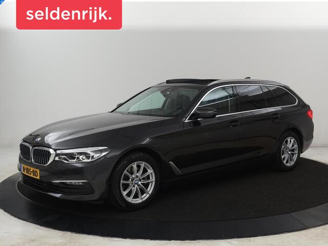 BMW 5-SERIE 520i High Executive | Panoramadak | Leder | Trekhaak | Stoelverwarming | Camera | Live Cockpit | Park Assist | Carplay | Full LED | Navigatie | Climate control | Cruise control