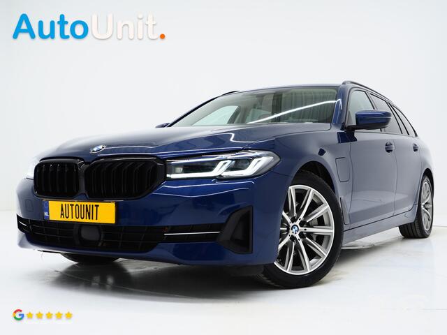 BMW 5-SERIE Touring 530e xDrive Shadow | Camera | Keyless | Adaptive Cruise | HUD | Leder | Dodehoek | Sfeerlicht | Carplay