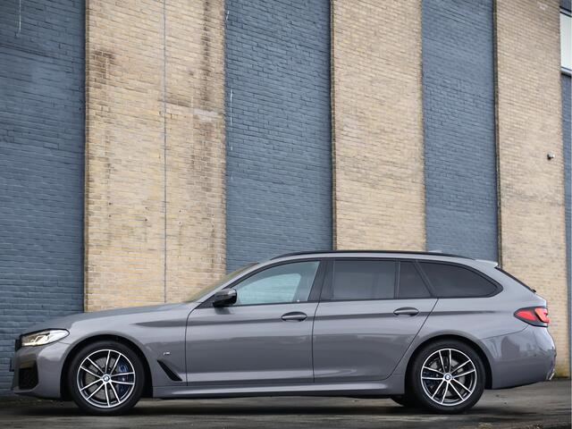 BMW 5-SERIE Touring 530d M Sport | ACC | Leder Sportstoelen | Shadow Line | Haak | Carplay |