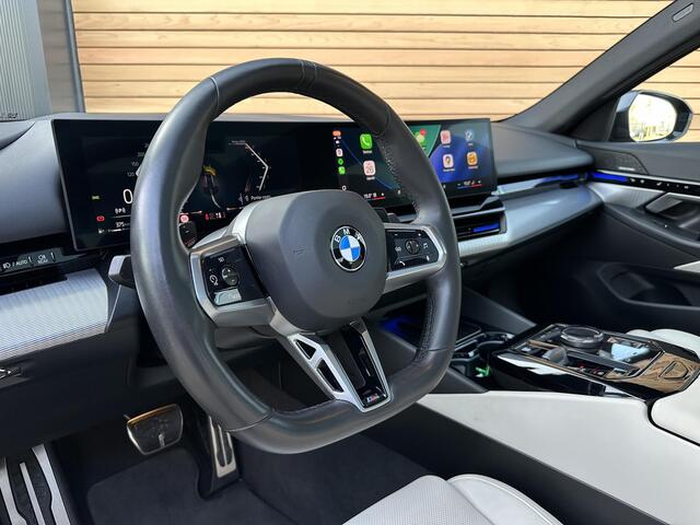 BMW 5-SERIE 520i M-Sport PANO|HEAD-UP|HARMANKARDON|ACC|STOELVENTILATIE