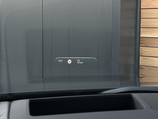 BMW 5-SERIE 520i M-Sport PANO|HEAD-UP|HARMANKARDON|ACC|STOELVENTILATIE