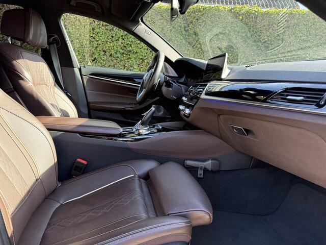 BMW 5-SERIE Touring 530d High Executive Edition