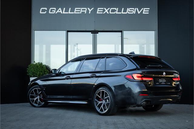 BMW 5-SERIE Touring 530e Business Edition Plus - M Sport | Panorama | Elek. Trekhaak | Stoelverwarming