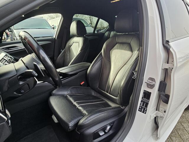 BMW 5-SERIE M550i xDrive High Executive | Head-up | Elek. Trekhaak