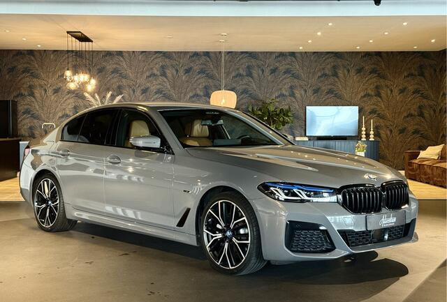 BMW 5-SERIE 530e High Exe I 20" I Massage I Head Up