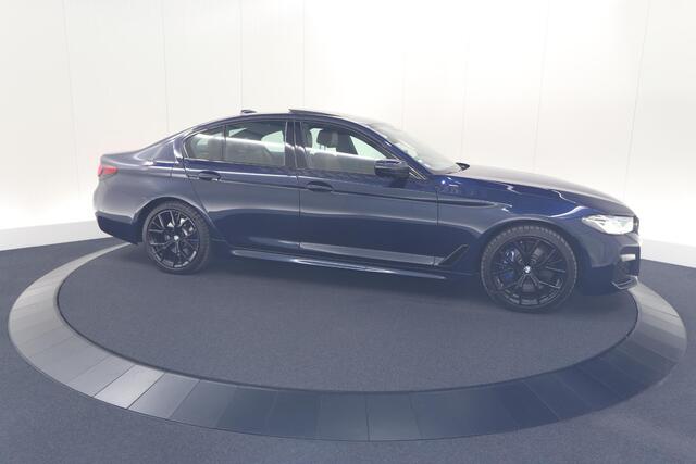 BMW 5-SERIE 545e xDrive Business Edition Plus | M Sportpakket | Driving Assistant Professional | Harman Kardon Surround Sound System