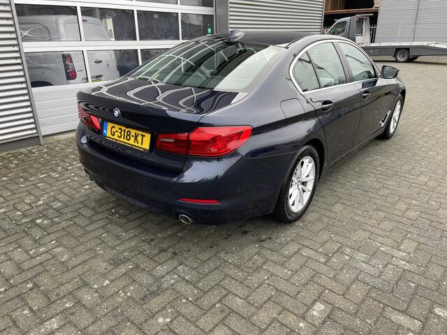 BMW 5-SERIE 520i Executive Edition