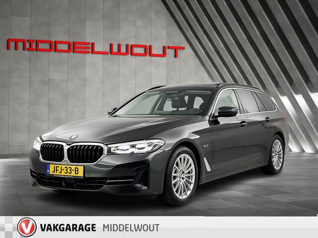 BMW 5-SERIE Touring 530e M-sport Pano-dak/Leder/Adapt.Cruise/EL.Trekhaak