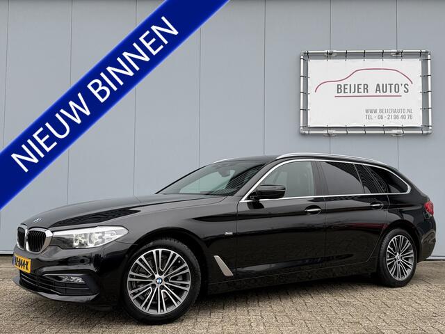 BMW 5-SERIE Touring 520i Executive Automaat Navigatie/Camera/18inch.