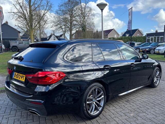 BMW 5-SERIE Touring 530D High Exe Zwart 2019 Pano M-Pakket Trekhaak