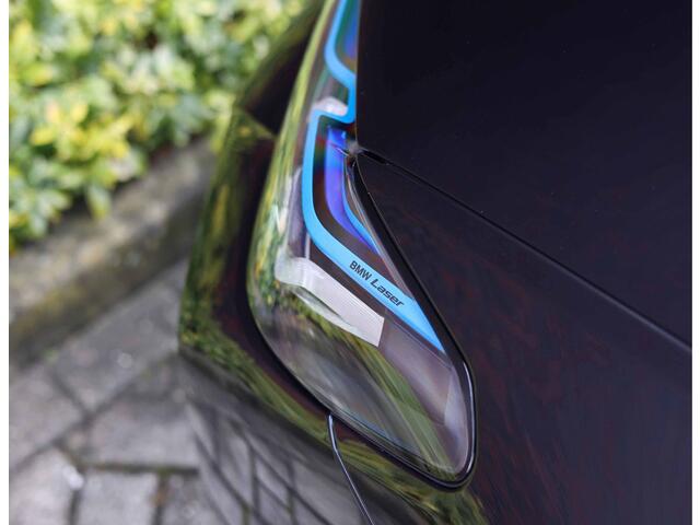 BMW 5-SERIE Touring 530e xDrive | Pano - Trekhaak - HUD