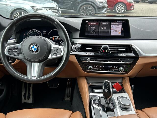 BMW 5-SERIE Touring 520i High Executive Edition | Navigatie | Parkeersensoren | Climate Control | Elektrische Stoelen |
