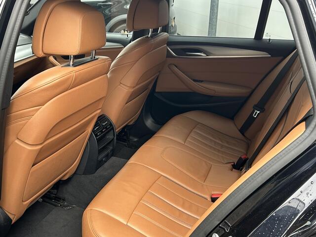 BMW 5-SERIE Touring 520i High Executive Edition | Navigatie | Parkeersensoren | Climate Control | Elektrische Stoelen |