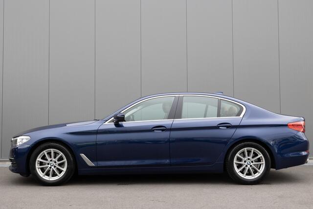 BMW 5-SERIE 520d | NAVI | STOELV | CAMERA | LEDER |