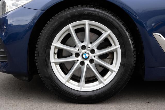 BMW 5-SERIE 520d | NAVI | STOELV | CAMERA | LEDER |